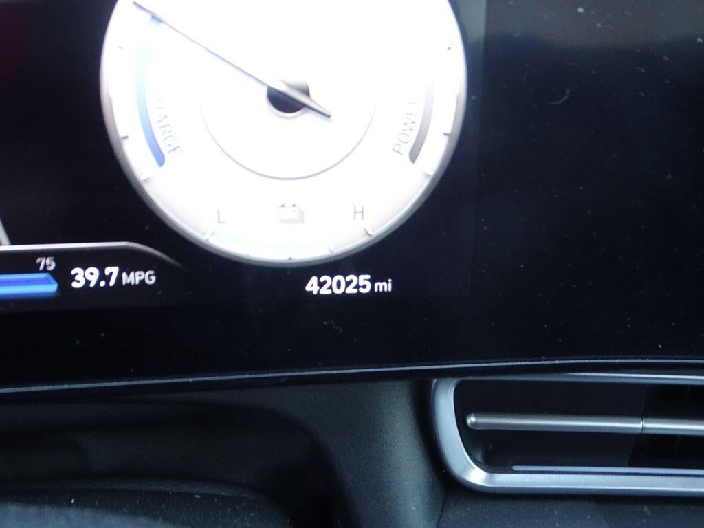 2023 Hyundai Elantra Hybrid Limited