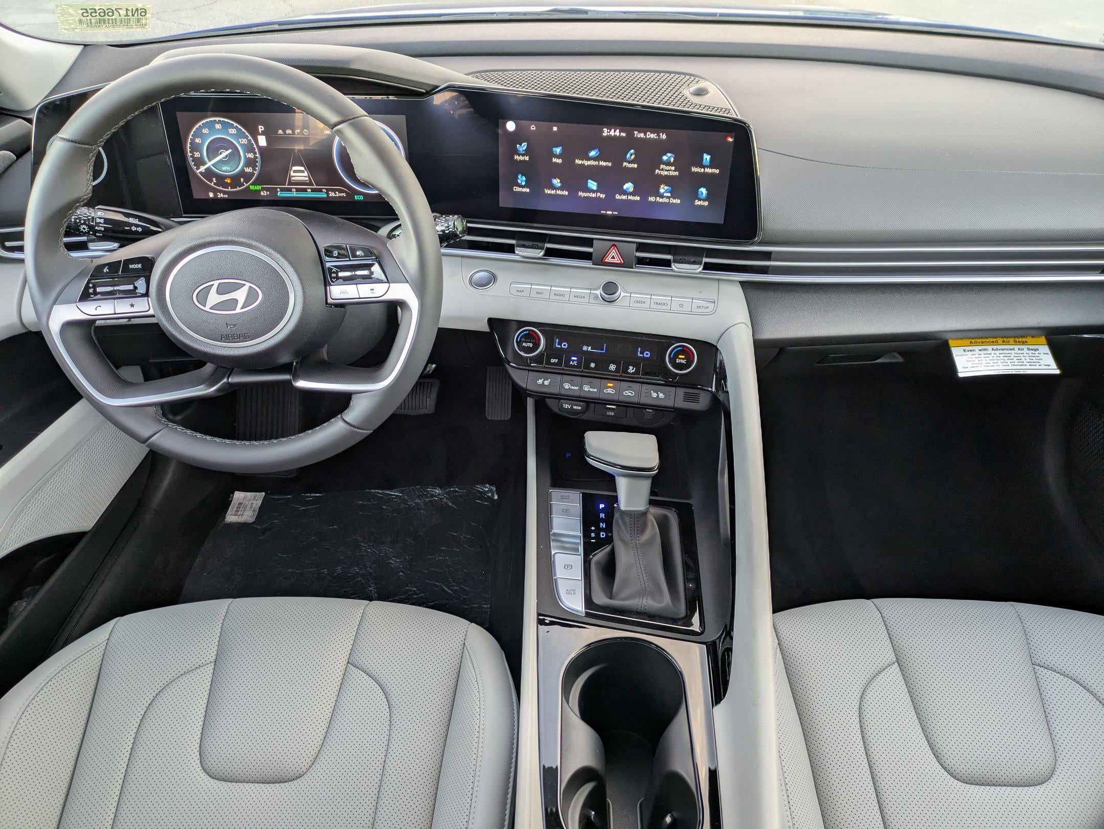 2025 Hyundai Elantra Hybrid Limited