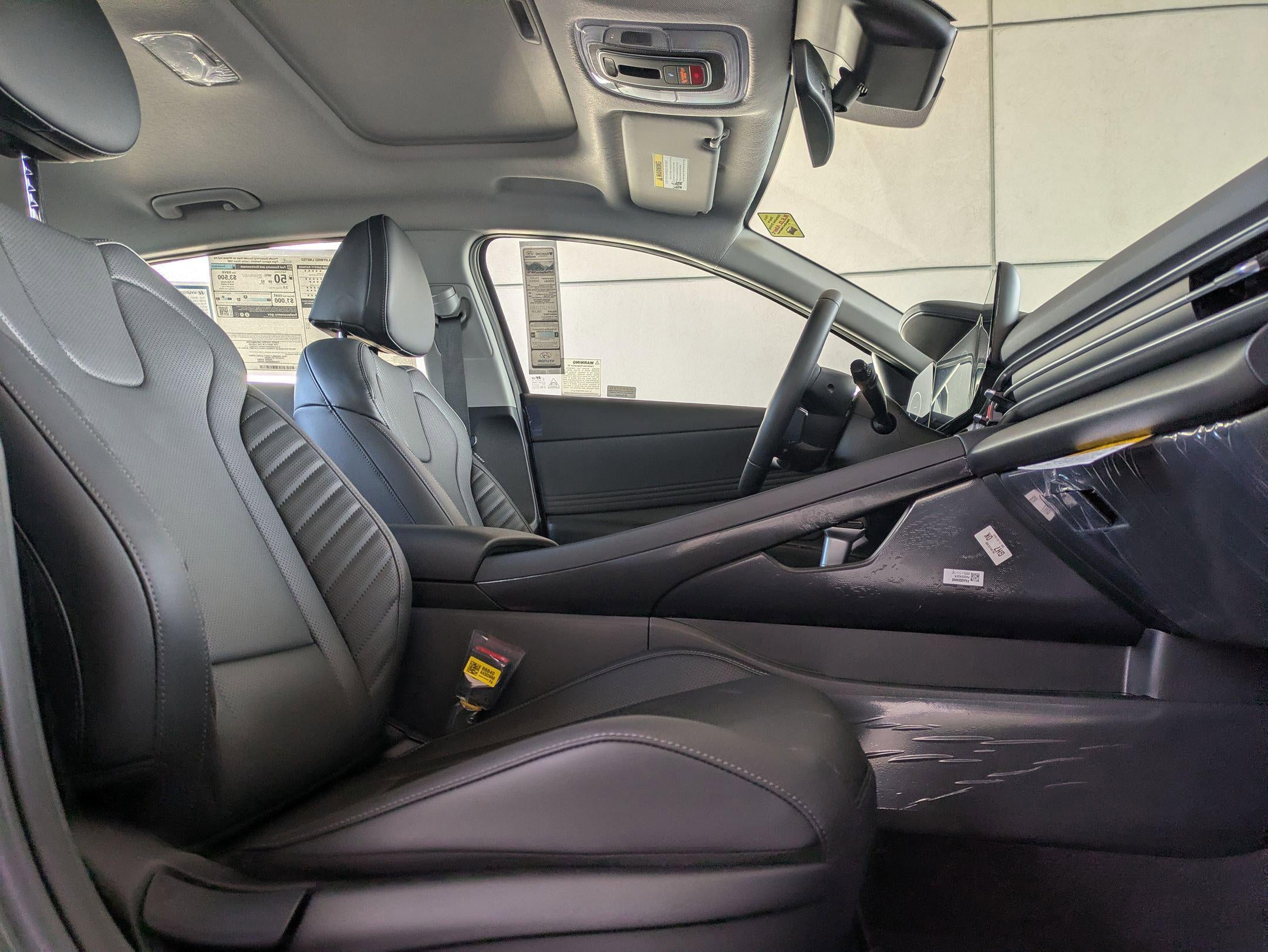 2026 Hyundai Elantra Hybrid Limited