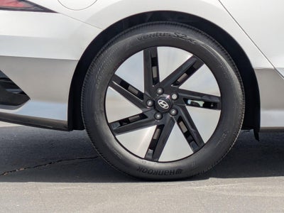 2025 Hyundai IONIQ 6 SE