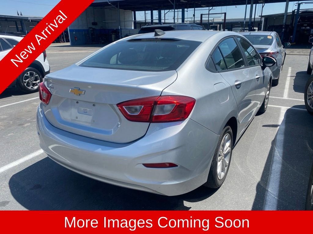 2019 Chevrolet Cruze LS