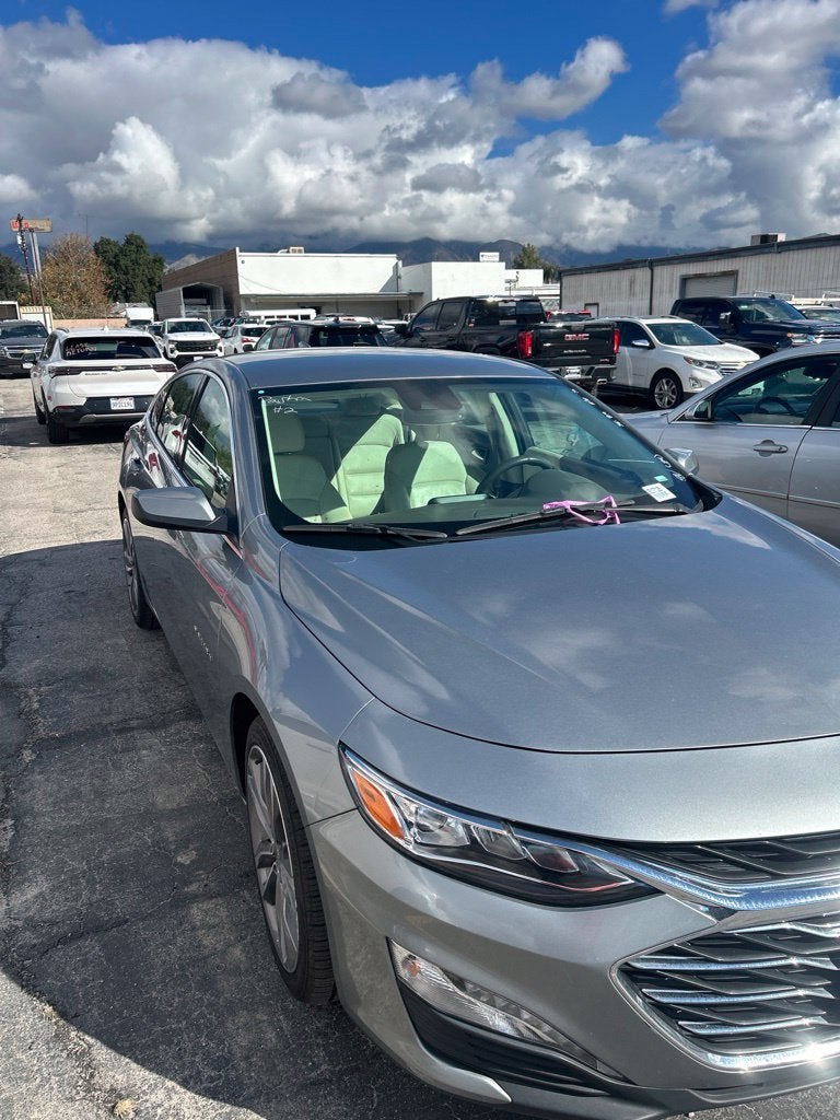 2024 Chevrolet Malibu 2LT