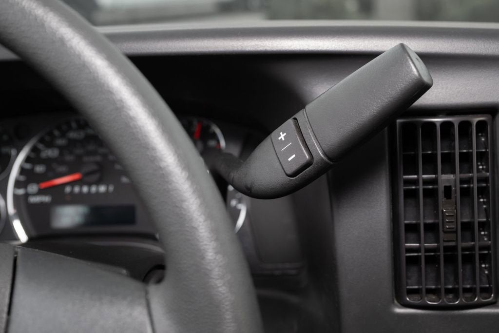 2024 Chevrolet Express Cutaway 3500 1WT