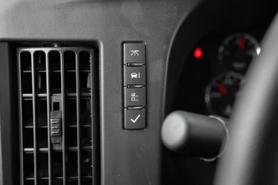 2024 Chevrolet Express Cutaway 3500 1WT