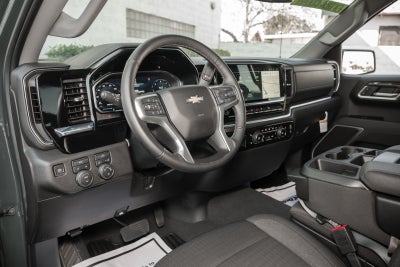 2025 Chevrolet Silverado 1500 LT (2FL)