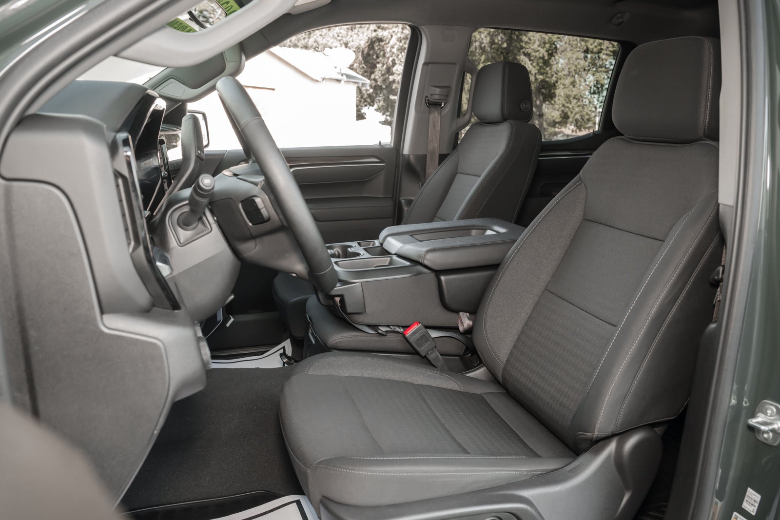 2025 Chevrolet Silverado 1500 LT (2FL)