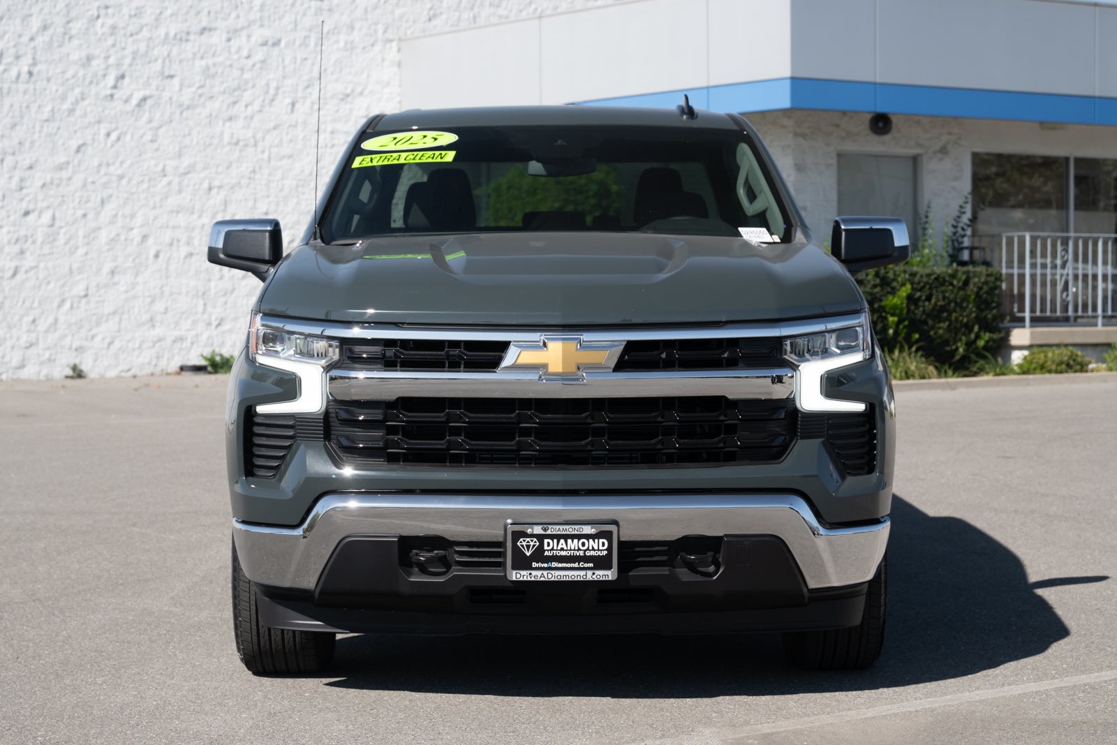 2025 Chevrolet Silverado 1500 LT (2FL)