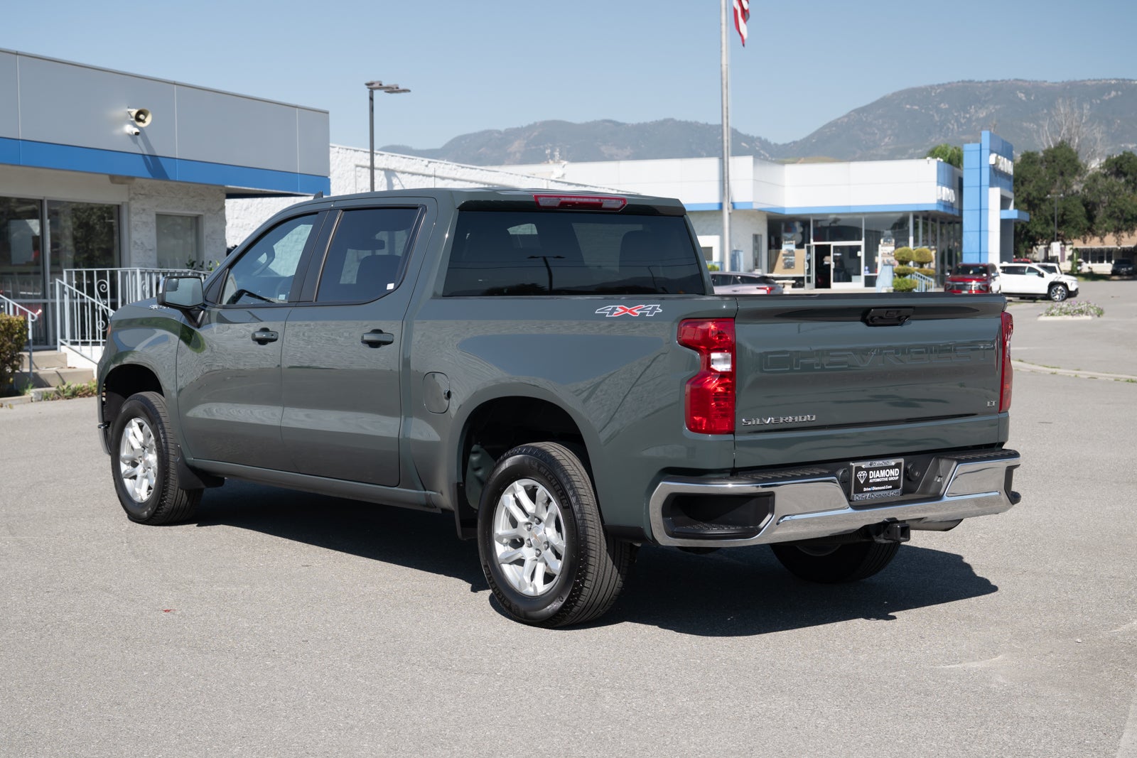 2025 Chevrolet Silverado 1500 LT (2FL)