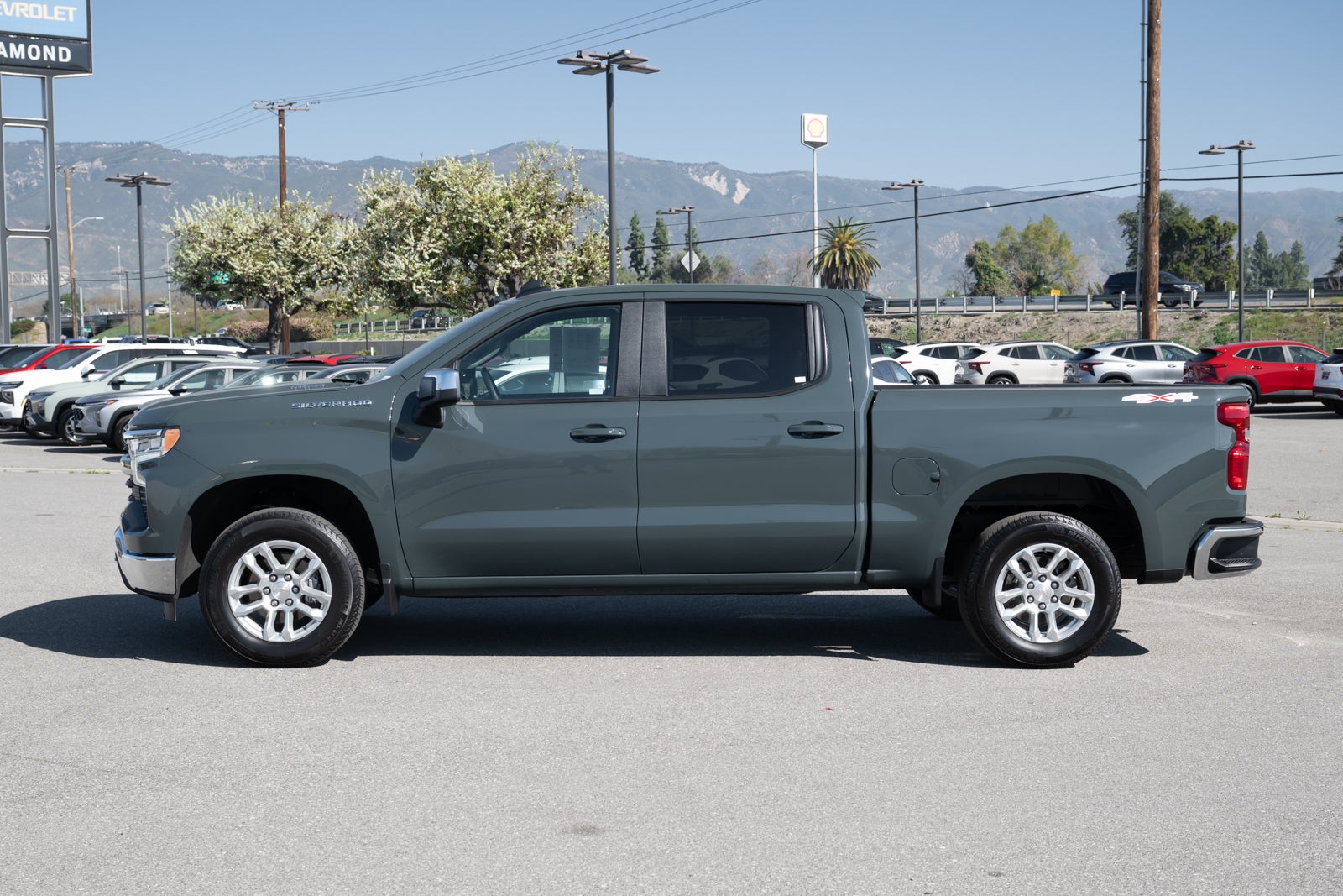 2025 Chevrolet Silverado 1500 LT (2FL)