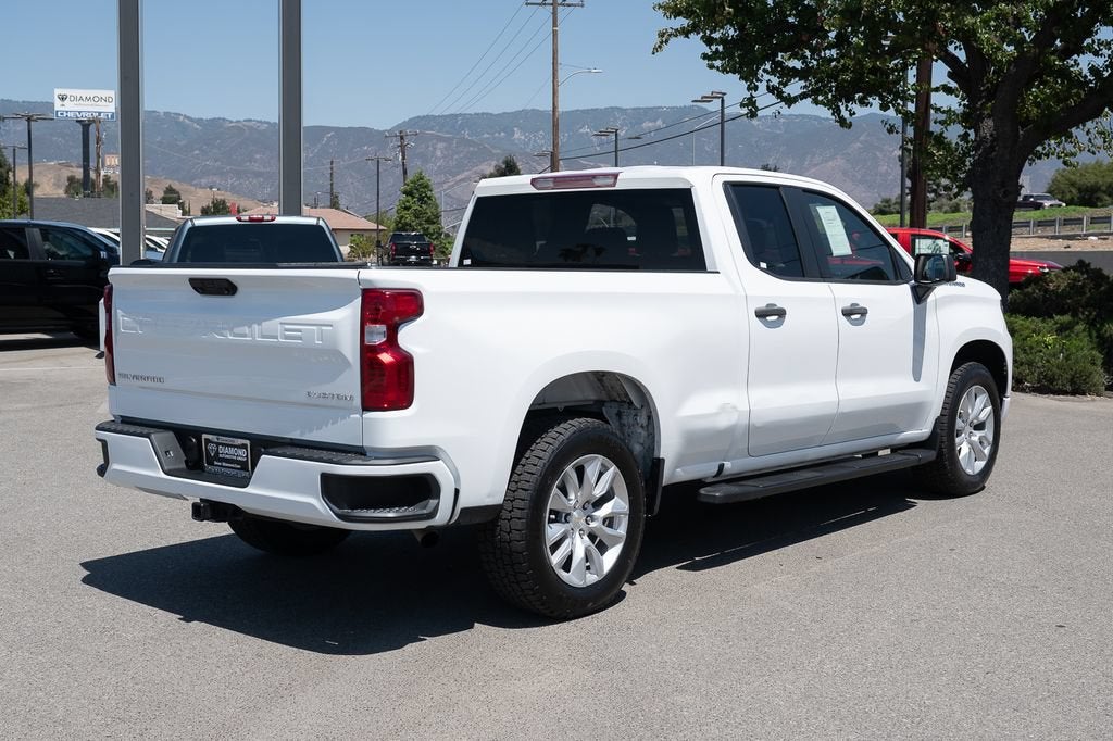 2022 Chevrolet Silverado 1500 Custom