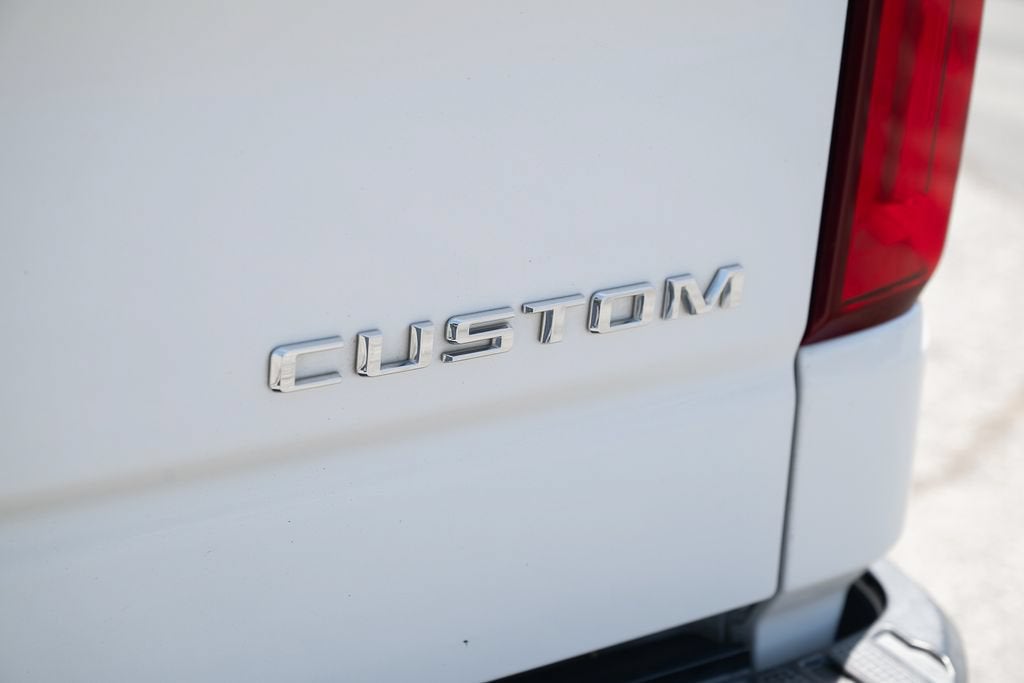 2019 Chevrolet Silverado 1500 Custom