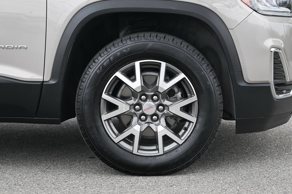 2022 GMC Acadia SLE