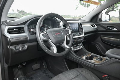 2022 GMC Acadia SLE