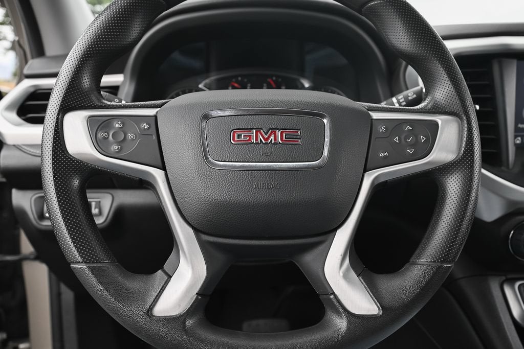 2022 GMC Acadia SLE