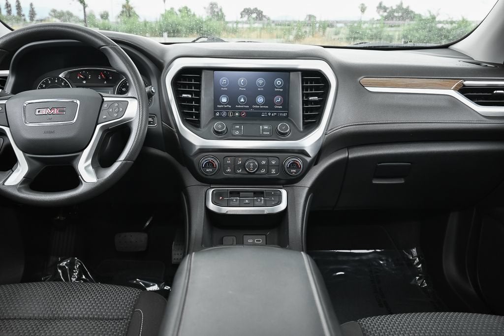 2022 GMC Acadia SLE