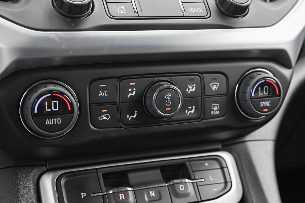 2022 GMC Acadia SLE