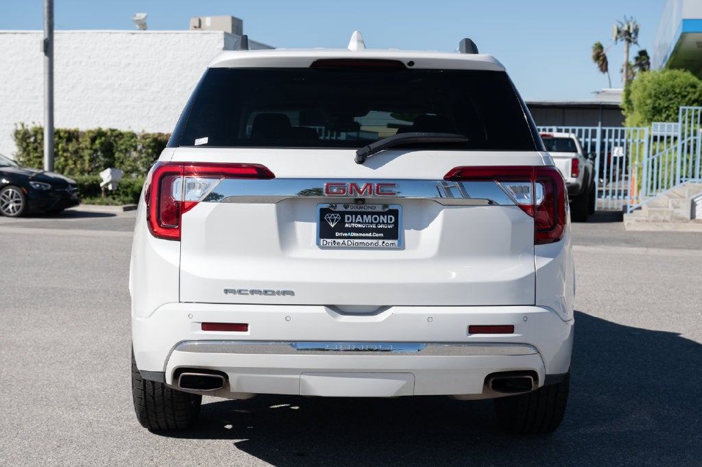2023 GMC Acadia Denali
