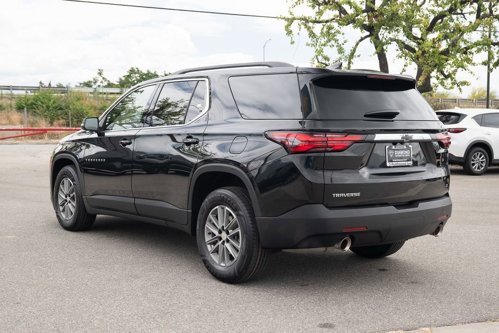 2023 Chevrolet Traverse LT Cloth