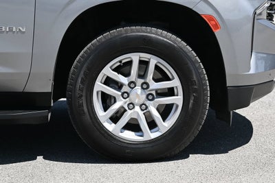 2024 Chevrolet Suburban LT