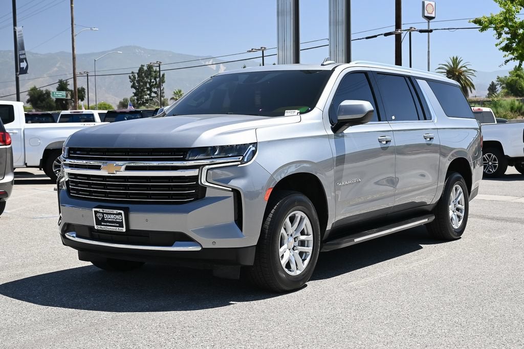 2024 Chevrolet Suburban LT
