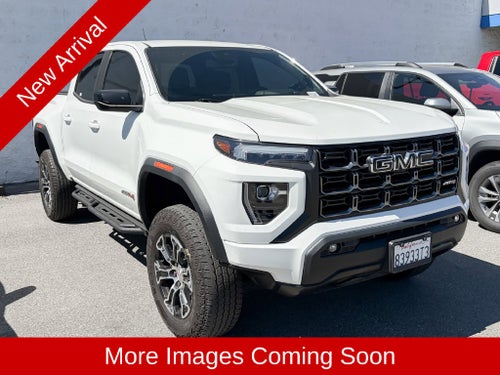 2023 GMC Canyon 4WD AT4