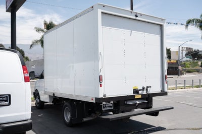 2024 Chevrolet Express Cutaway 3500 1WT
