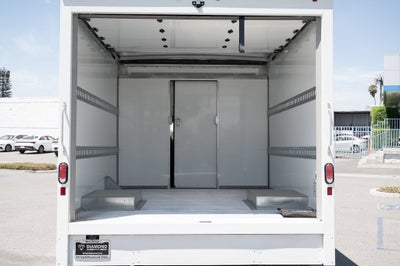 2024 Chevrolet Express Cutaway 3500 1WT