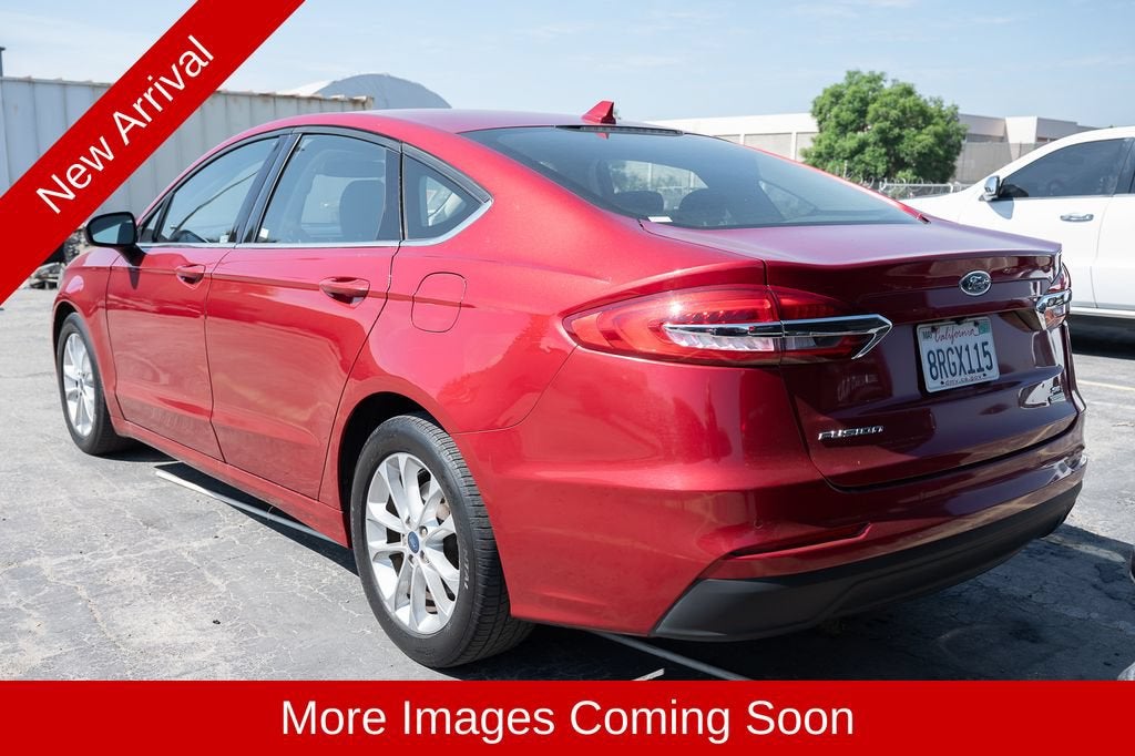 2020 Ford Fusion SE