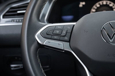 2023 Volkswagen Tiguan SE R-Line Black