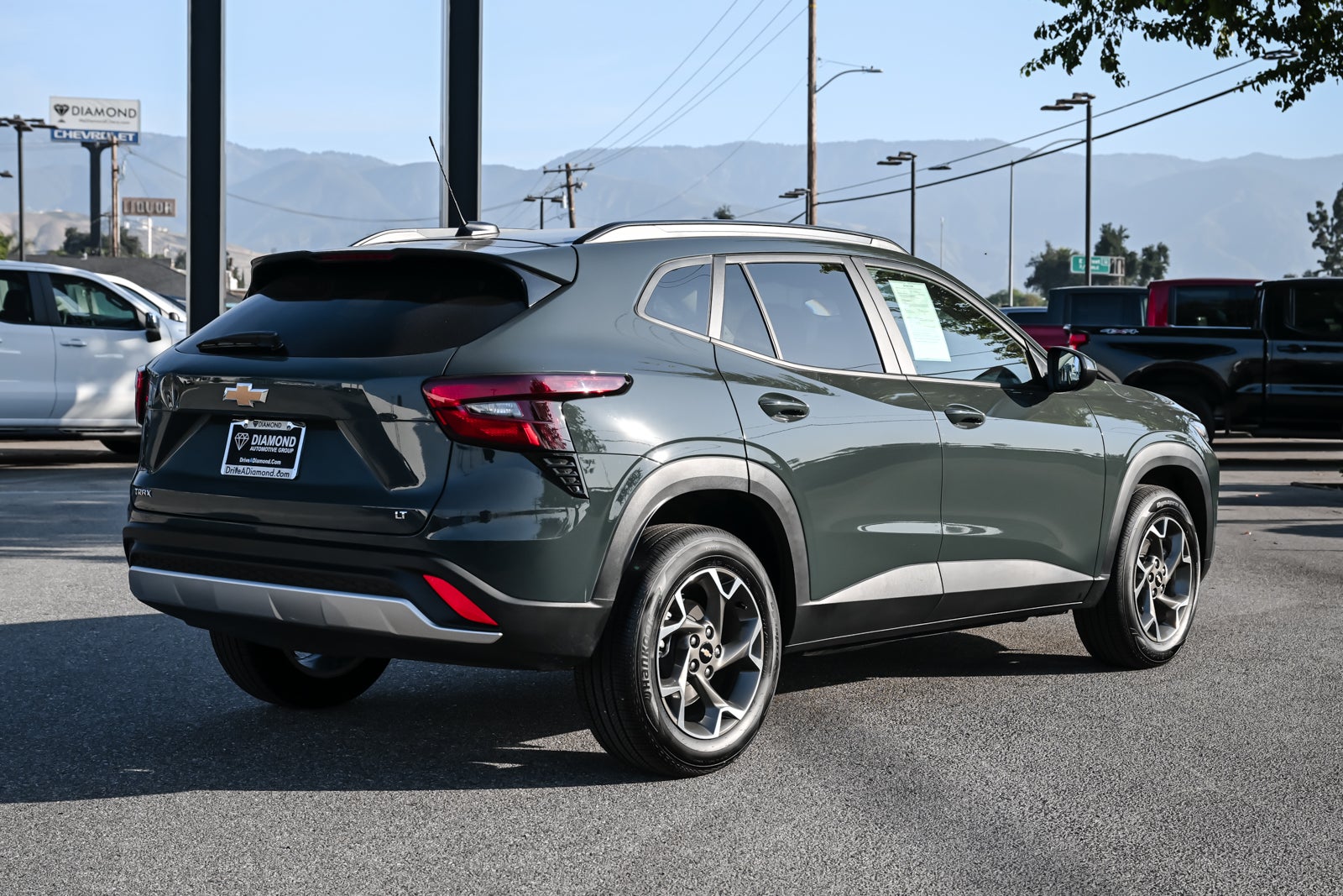 2025 Chevrolet Trax LT