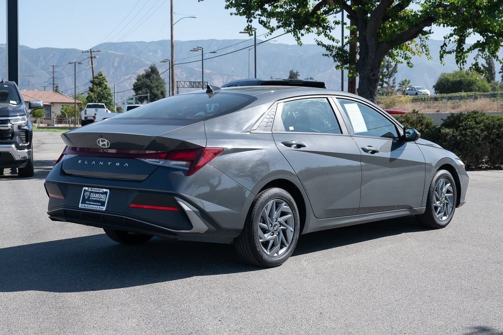 2024 Hyundai Elantra SEL