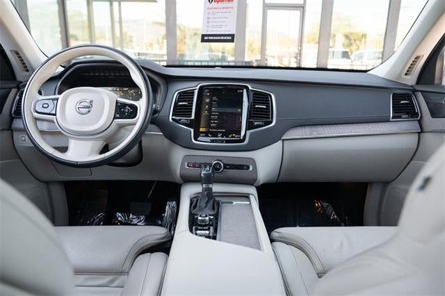 2021 Volvo XC90 Inscription