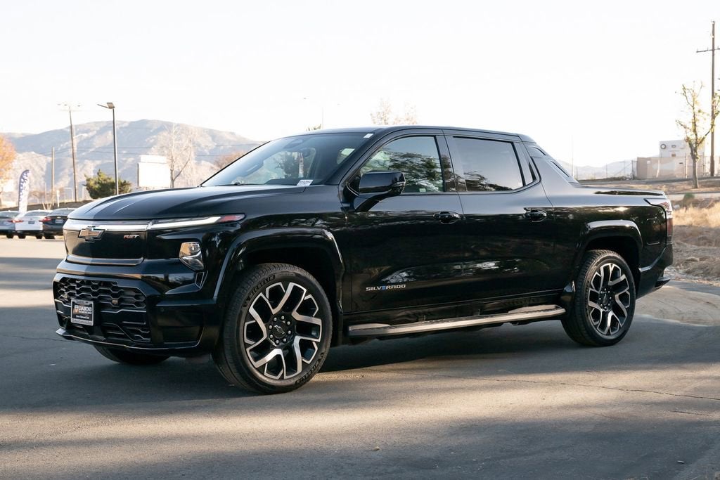 2024 Chevrolet Silverado EV RST
