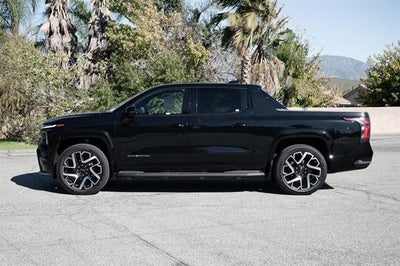 2024 Chevrolet Silverado EV RST