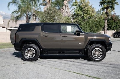 2024 GMC HUMMER EV SUV 2X