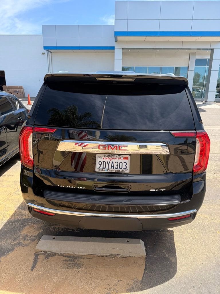 2023 GMC Yukon SLT