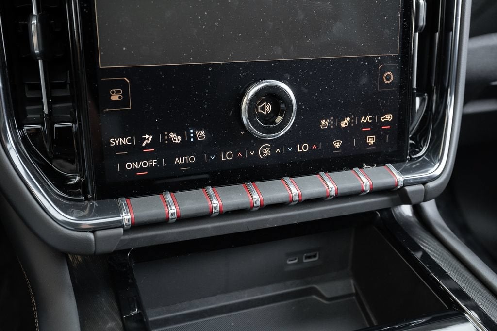 2025 GMC Yukon AT4