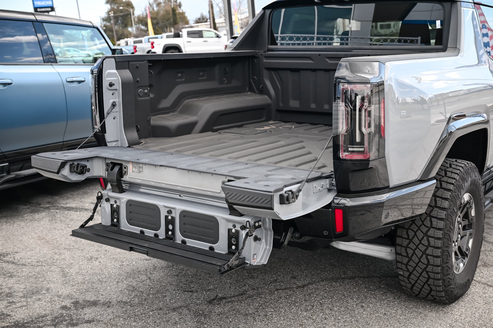 2024 GMC HUMMER EV Pickup 3X
