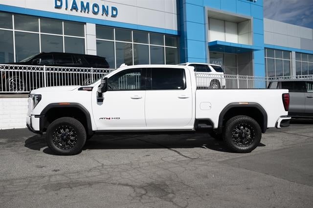 2024 GMC Sierra 2500 HD AT4