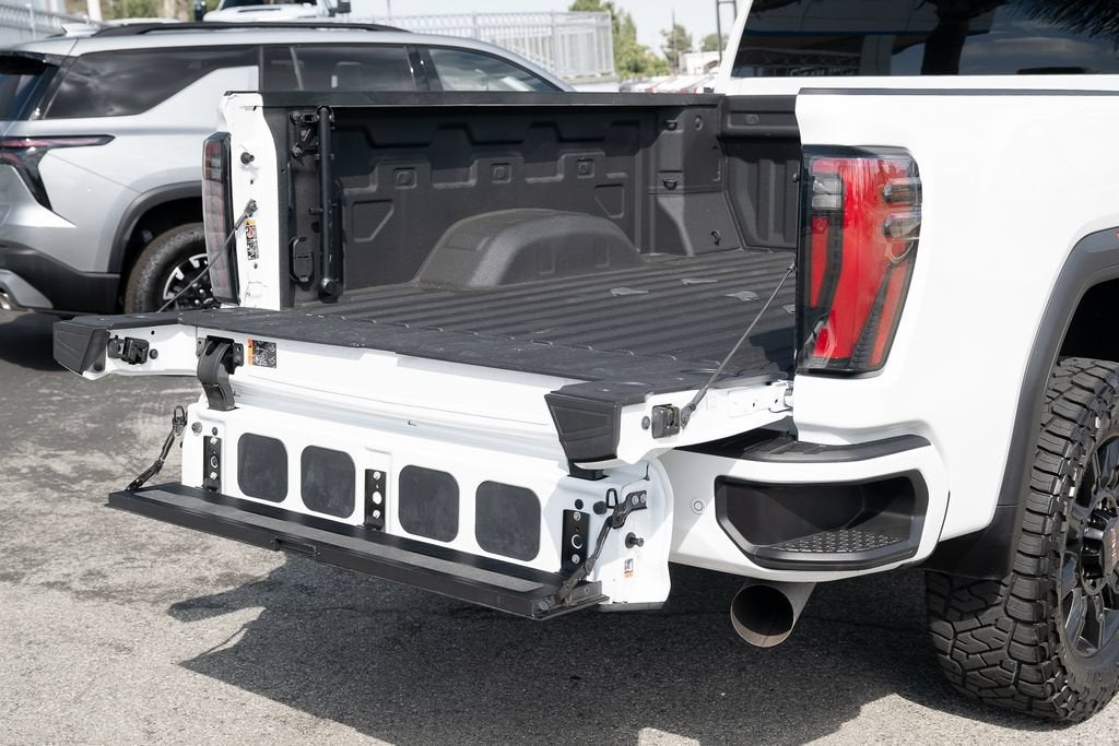 2024 GMC Sierra 3500 HD AT4