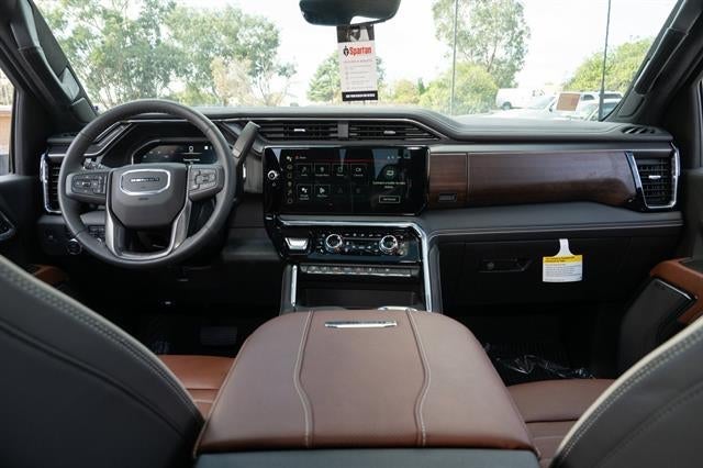 2025 GMC Sierra 3500 HD Denali Ultimate DRW