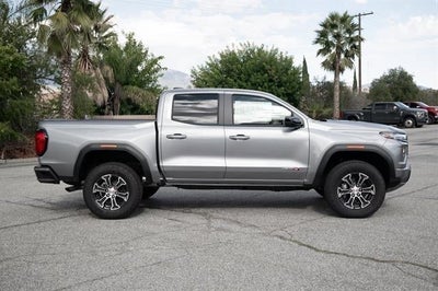 2025 GMC Canyon AT4
