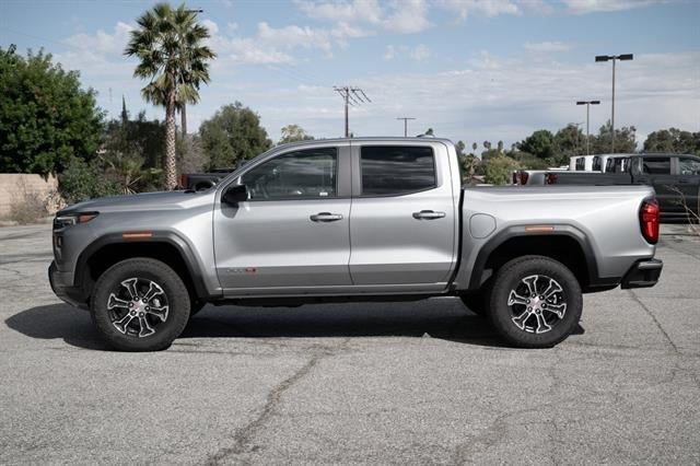 2025 GMC Canyon AT4