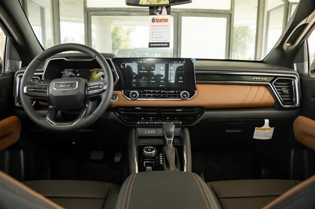 2025 GMC Canyon AT4
