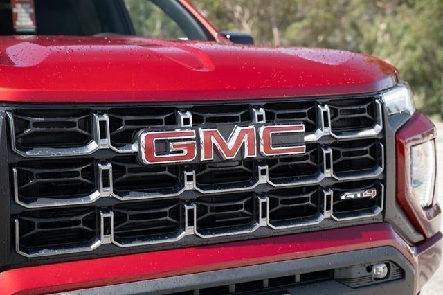 2025 GMC Canyon AT4