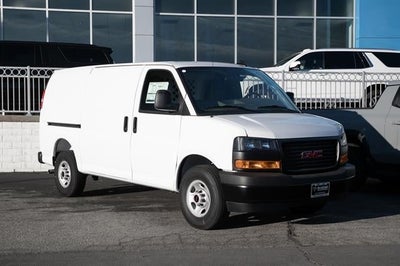 2025 GMC Savana Cargo 2500 Work Van
