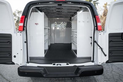 2025 GMC Savana Cargo 2500 Work Van