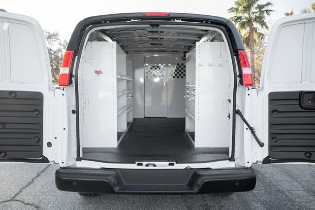 2025 GMC Savana Cargo 2500 Work Van