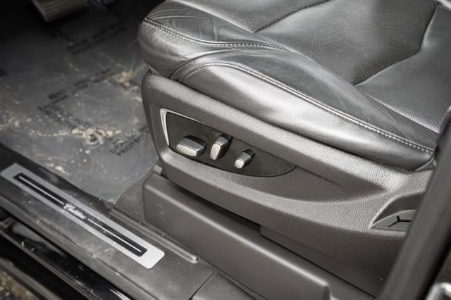 2017 Cadillac Escalade ESV Premium Luxury