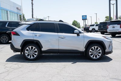 2022 Toyota RAV4 XLE Premium